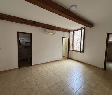 Location Appartement 3 pièces 56m² NIMES 30000 - Photo 2