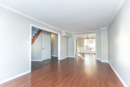 For Lease - 49 Bassett Boulevard Unit# Main, Whitby, Ontario - Photo 2