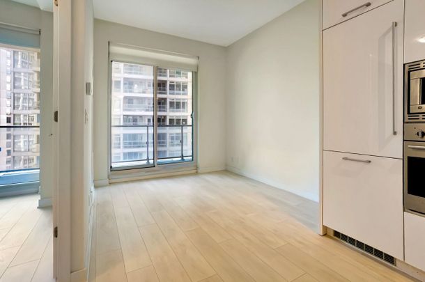 For Lease - 2221 Yonge Street Unit# 605, Toronto, Ontario - Photo 1