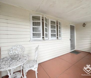 Peaceful and convenient home next to the parks and schools - Photo 3