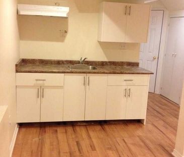 For Lease - 5434 Sweetgrass Gate, Mississauga, Ontario - Photo 5