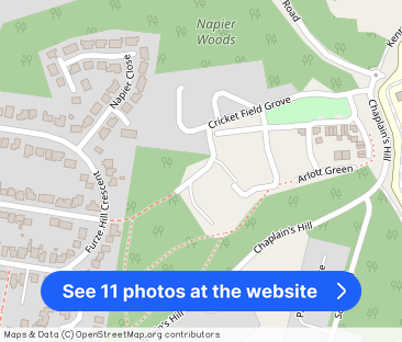 Edrich Grange, Crowthorne, RG45 - Photo 1