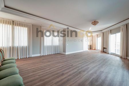 Penthouse for rent in Madrid (Distrito Salamanca) - Photo 4