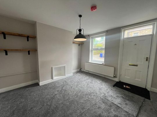 2 bedroom terraced house to rent - Photo 1