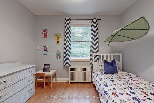 For Lease - 96 Glen Davis Crescent Unit# Main Fl, Toronto, Ontario - Photo 1