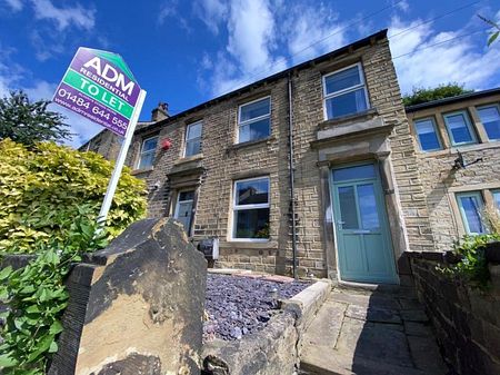 Longwood Gate, Huddersfield £650 pcm ⓘ The monthly or weekly payment required by the landlord. Read our glossary page , 2 bedrooms, house - terraced, to let * Tenant info - Photo 4