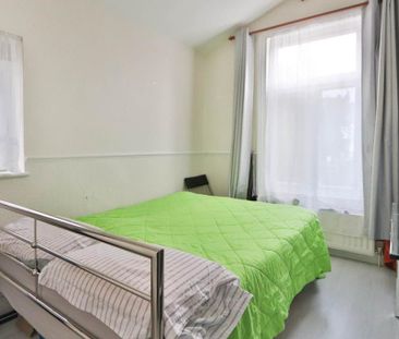 2 bedroom maisonette to rent - Photo 2