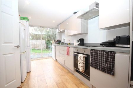 6 bedroom terraced house to rent - Photo 5