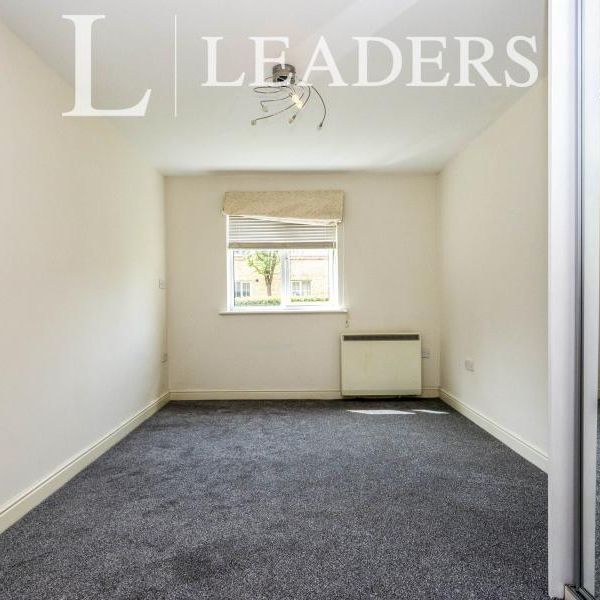 2 bedroom apartment to rent Woodlands Close, Guildford, GU1 - Photo 1
