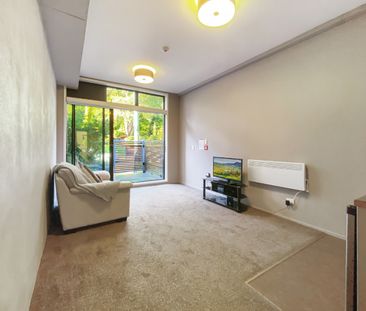 Welcome to Sharella Living - Photo 2