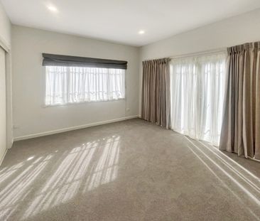 Remuera, 5bedroom Executive home - Photo 4