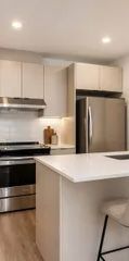 1 room apartment of 56m² in Montreal - Photo 2
