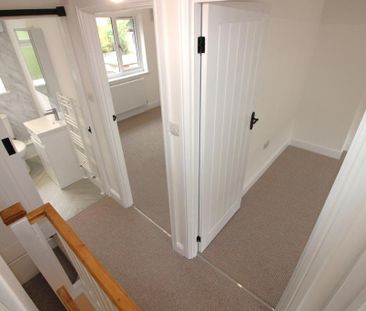 3 bedroom terraced house to rent - Photo 5