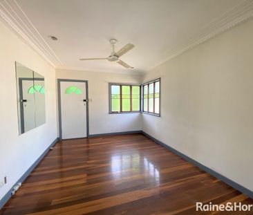 62 Chester Road, Annerley, QLD 4103 - Photo 3