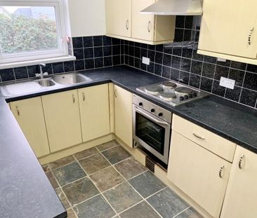 23 Ellis Street, Carrickfergus, BT38 8AY - Photo 5