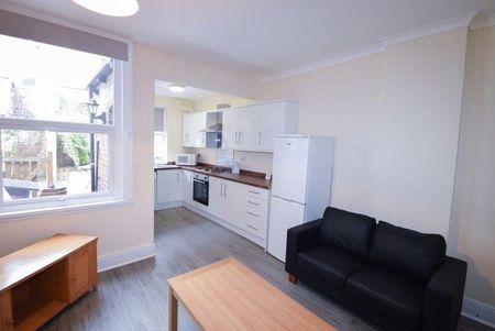 3 bedroom house share to rent - Photo 2