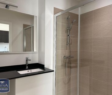 Location Appartement 2 pièces 46m² MONTAUBAN 82000 - Photo 4