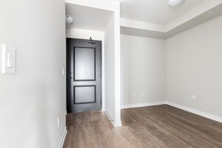 For Lease - 870 Queenston Road Unit# 304, Hamilton, Ontario - Photo 4