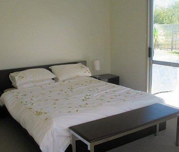 PURIRI PLACE - SUNNY AND SPACIOUS - Photo 3