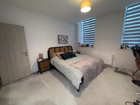 2 bedroom apartment to rent - Photo 3