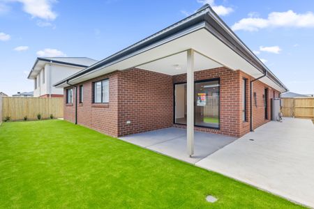 Brand New & Ready For You To Call HOME! - Photo 4