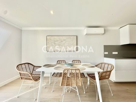Beautifully Renovated and Fully Furnished 3-Bedroom Apartment - Photo 2
