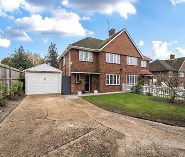 East Hill, Woking, Surrey, GU22 - Photo 4