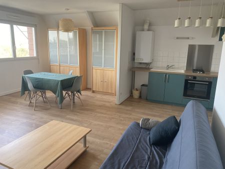 Location Appartement 1 pièce 44m² BOURGES 18000 - Photo 2