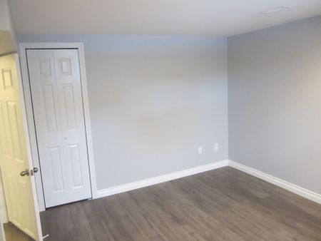 For Lease - 1159 Ridgecrest Avenue Unit# Lower, Oshawa, Ontario - Photo 4