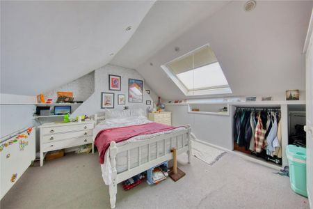 3 bedroom apartment to rent - Photo 4