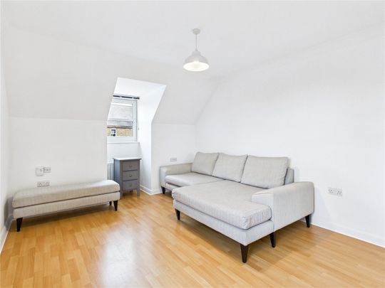 Cedrus Court, Primrose Hill, Chelmsford, Essex, CM1 2RQ - Photo 1