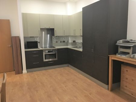 2 Bed Flat, Aqua Vista Square, E3 - Photo 4