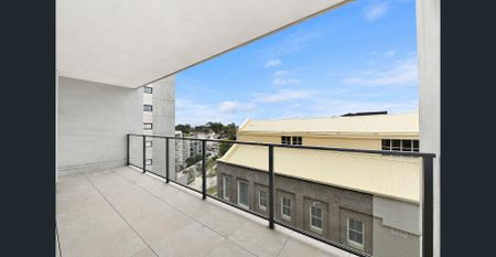 Elevated Two Bedroom Apartment Within The Flour Mill - Photo 5