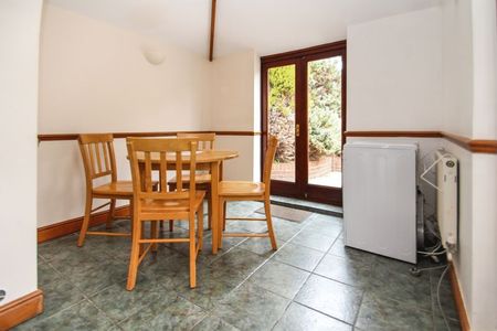 Hankinson Road, Bournemouth - Photo 4