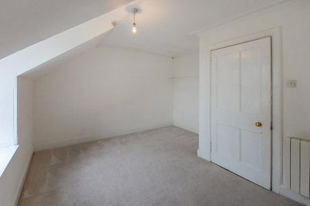 3 bedroom apartment to rent - Photo 3