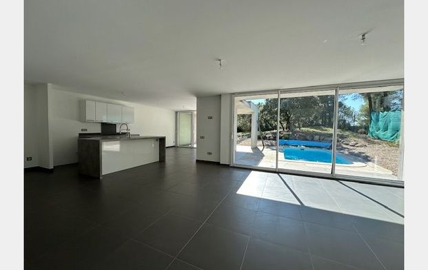 Location Maison Marseille 11ème - Photo 1