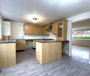 Stroma Gardens, Davyhulme, Manchester, M41 - Photo 6