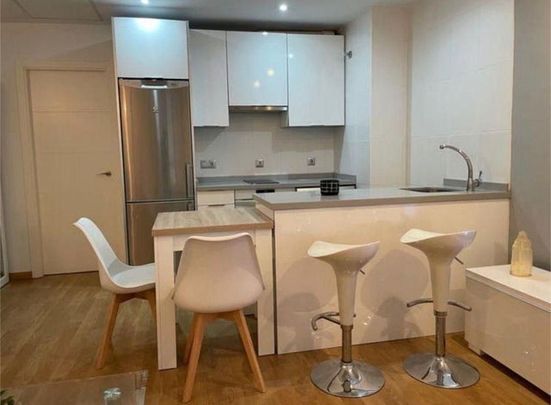 Alquiler de piso en La Trinidad - Photo 1