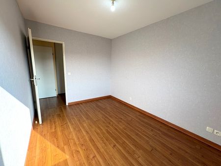 LOCATION d'un appartement F3 (60 m²) à ECHIROLLES - Photo 4