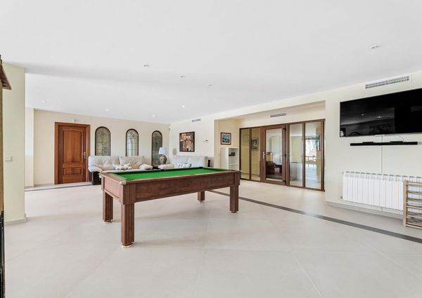 5 bedroom luxury Villa for rent in Marbella, Spain