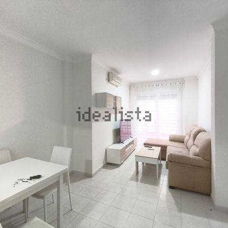 Alquiler de piso en Calle Santa María - Photo 1