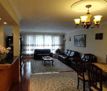 Beautiful 3br house in North York steps from TTC - Photo 1