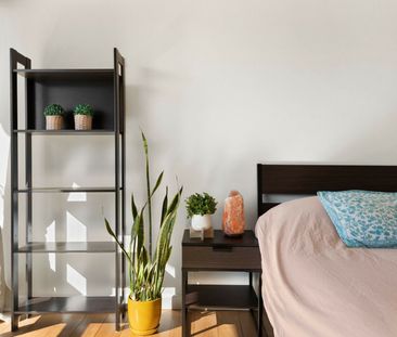 Beachside Bliss in the Heart of Elwood - Photo 1