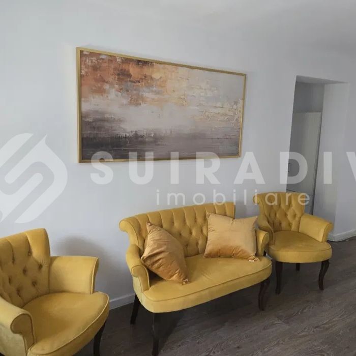 Casa cu 4 camere, recent renovata, 2 parcari- zona Rivus - Photo 1