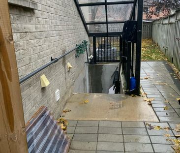 For Lease - 7319 Aldergrove Court, Mississauga, Ontario - Photo 6