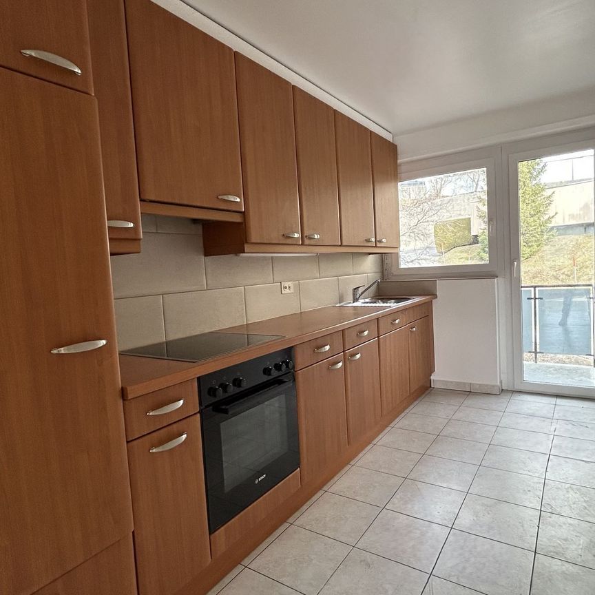 Idéal pour les familles Appartement de 5.5 pièces avec balcon - Photo 1