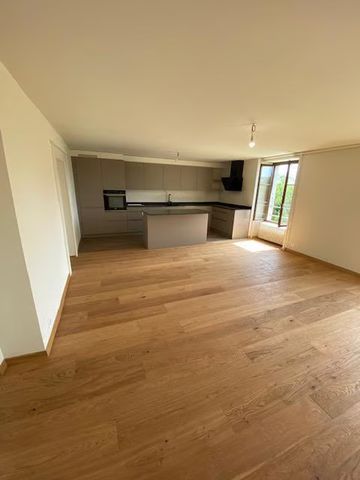 5 Zimmer, 98 m², 1. Stock - Photo 2