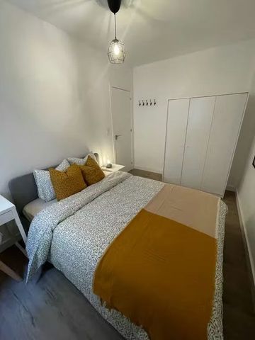 Carrer d'Almoines, Valencia, Valencian Community 46018 - Foto 4