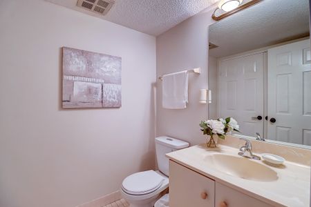 For Lease - 131 Beecroft Road Unit# 207, Toronto, Ontario - Photo 5