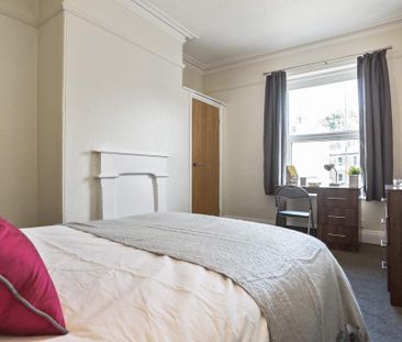 5 bedroom house to rent - Photo 2